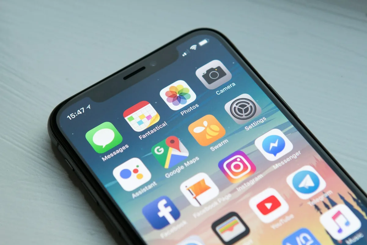 USA eSIM & SIM Card Guide 2026: Stay Connected While Traveling America
